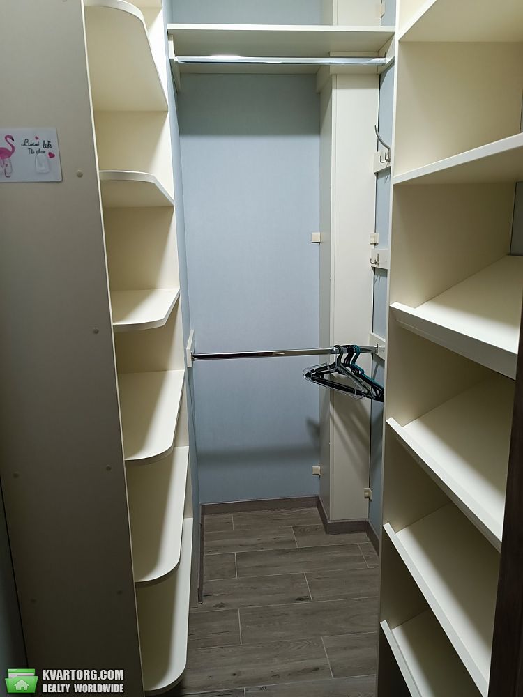 Rent out 1-room apartment. Киевская обл., хрустальная — photo 8