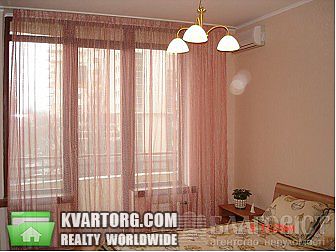 Sell 2-room apartment. Киев,  Жилянська — photo 3