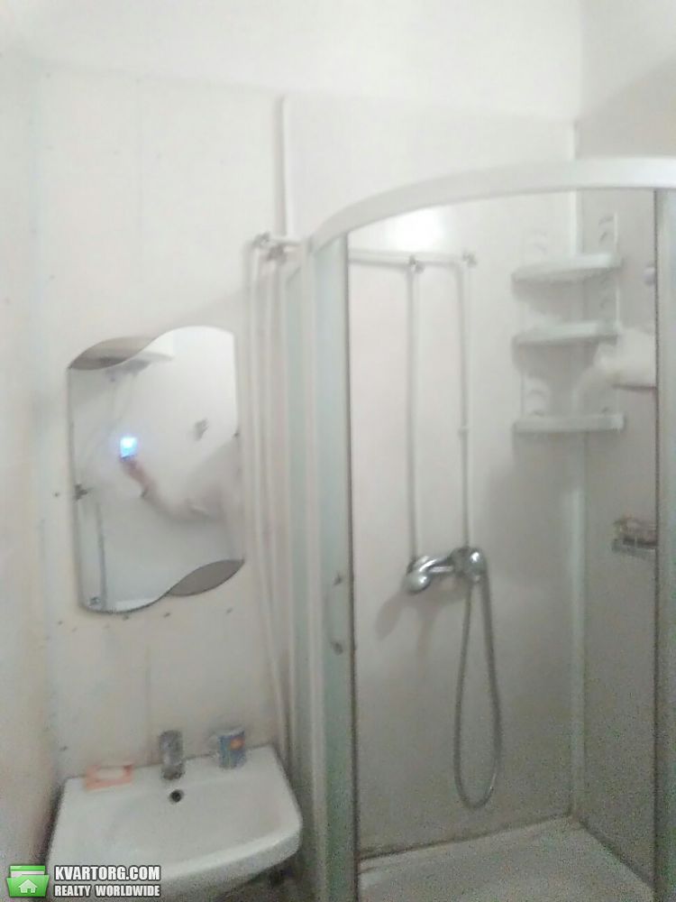 Rent out 2-room apartment. Киевская обл.,  Богдана Хмельницкого — photo 6