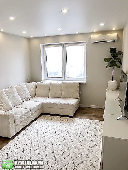 Sell 1-room apartment. Киев,  Кондратюка — photo 1