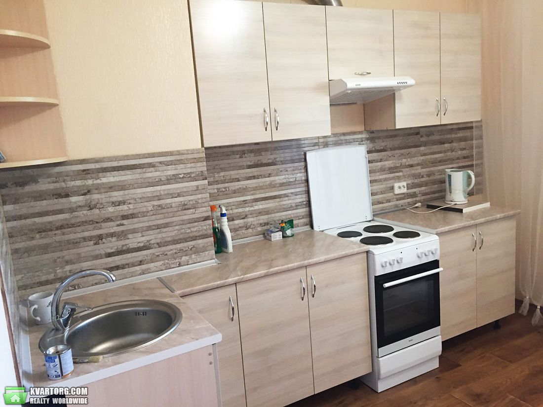 Rent out 1-room apartment. Киев,  Академика Глушкова пр-т — photo 6