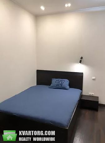 Rent out 1-room apartment. Киев,  Жилянская — photo 7