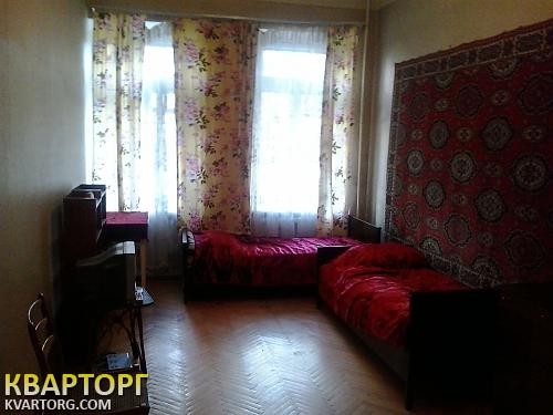 Rent out 2-room apartment. Киев,  Ветрова — photo 1