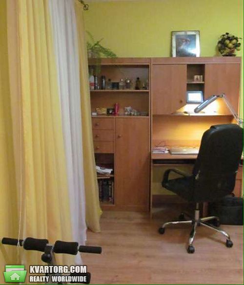 Sell 4-room apartment. Киев,  Беличанская — photo 1