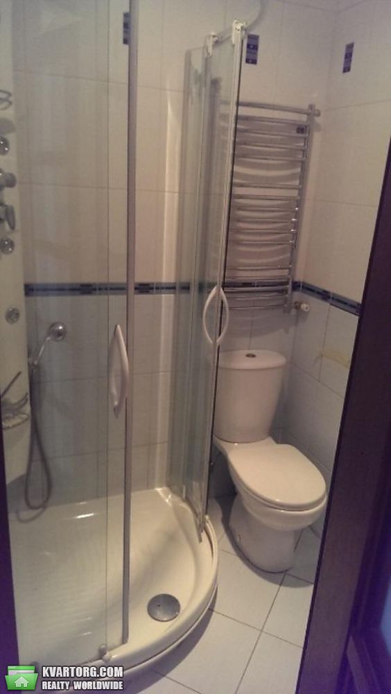 Rent out 4-room apartment. Киев,  Вернадского бул — photo 3