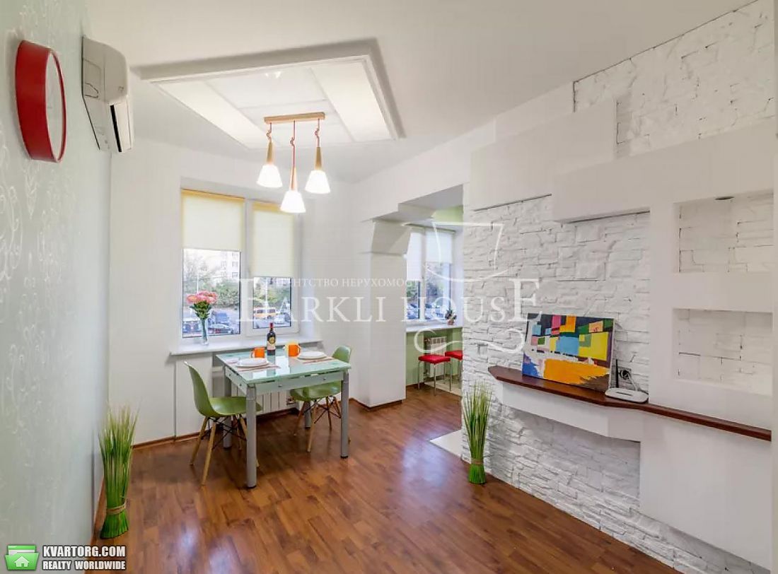 Rent out 3-room apartment. Киев,  Большая Васильковская — photo 7