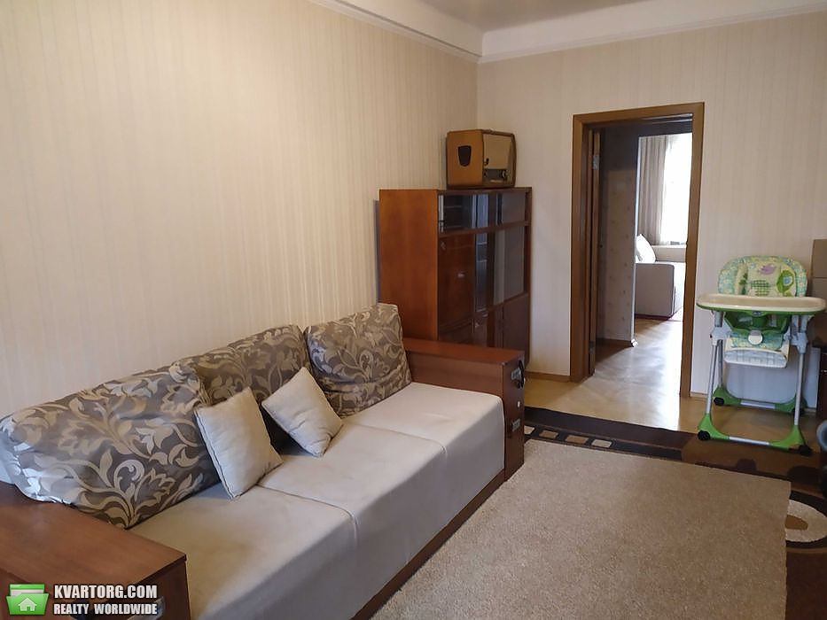 Sell 2-room apartment. Киев,  Лихачева — photo 2