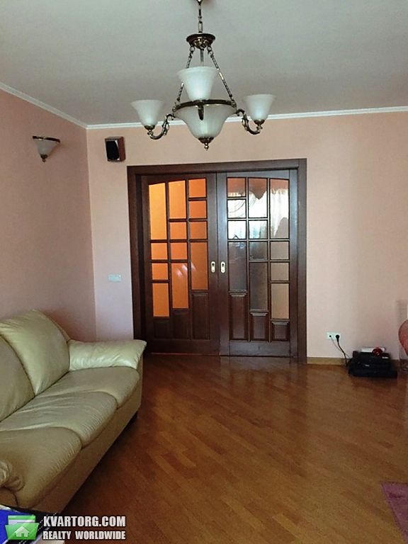Sell 4-room apartment. Киев,  Руденко — photo 3