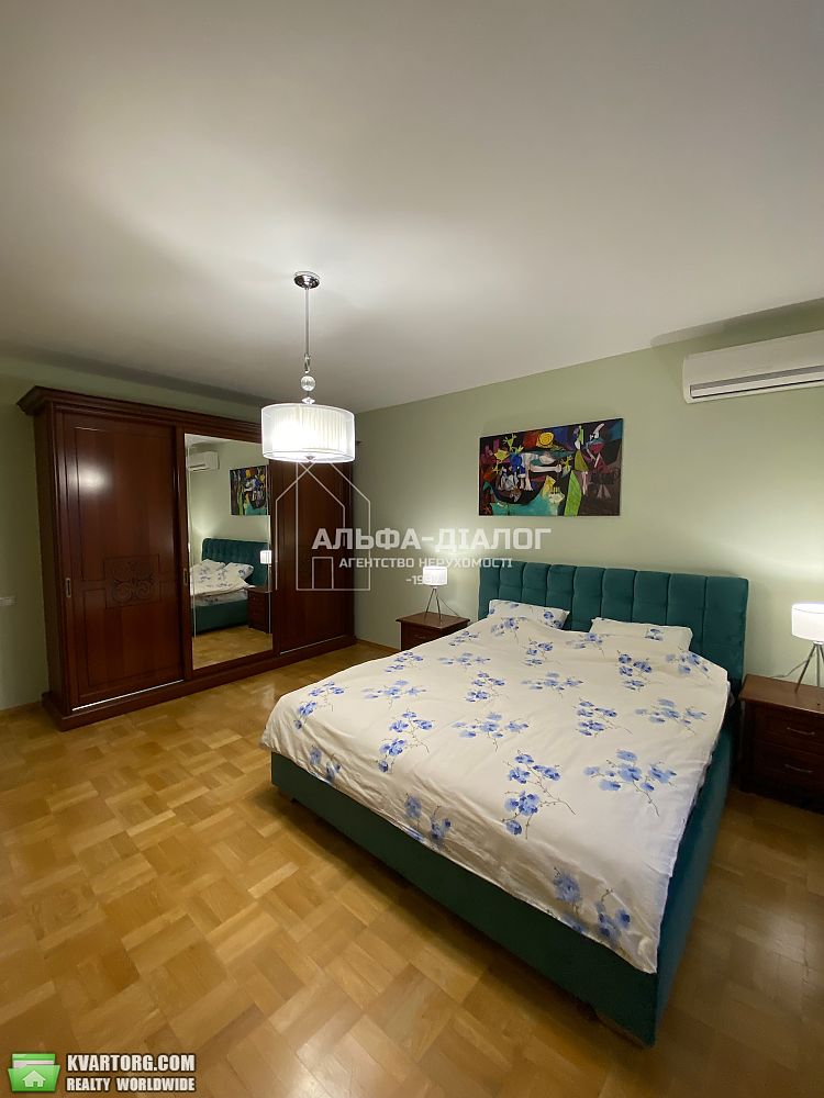 Rent out 3-room apartment. Киев,  Руданского — photo 1