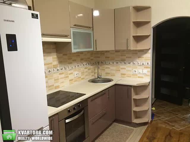 Rent out 1-room apartment. Киев,  Олевская — photo 4