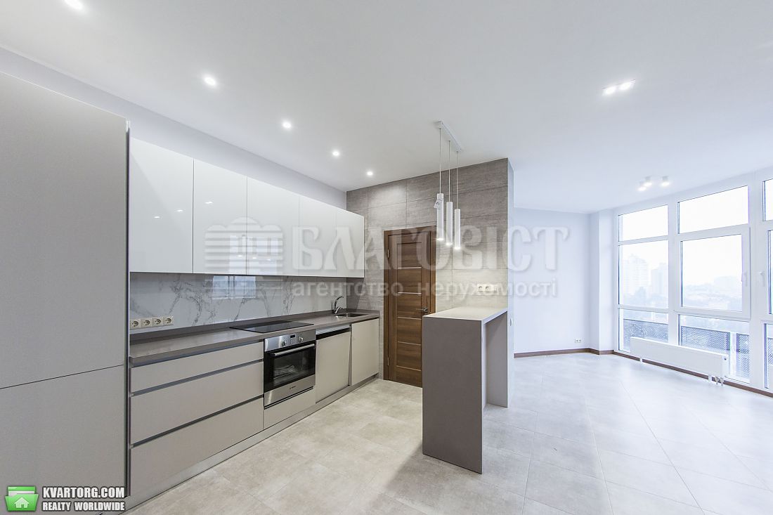 Rent out 3-room apartment. Киев, Глыбочицкая — photo 4