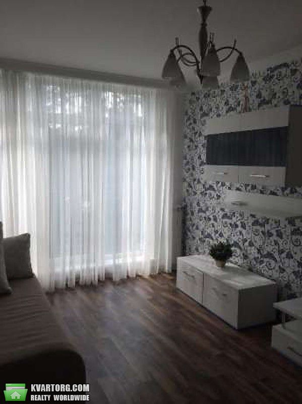 Rent out 2-room apartment. Киев, Крамского Ивана — photo 2