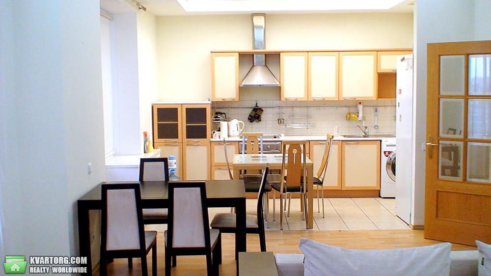 Rent out 4-room apartment. Киев,  Дмитриевская — photo 2