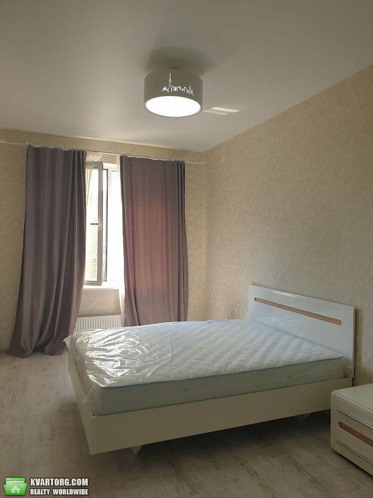 Sell 2-room apartment. Одесса, Французкий бул. — photo 1