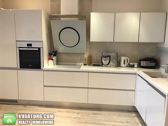 Rent out 2-room apartment. Киев,  Голосеевская — photo 4