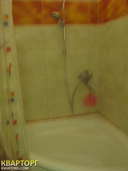 Rent out 1-room apartment. Киев,  Саксаганского — photo 4