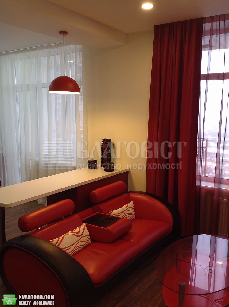 Rent out 1-room apartment. Киев,  Драгомирова — photo 3