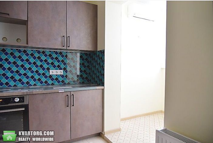 Sell 2-room apartment. Киев,  Ломоносова — photo 1