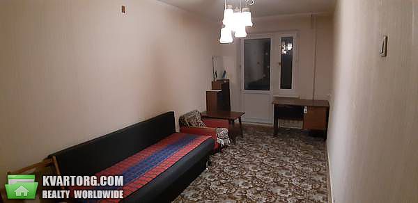Sell 3-room apartment. Киев,  Богатырская — photo 2