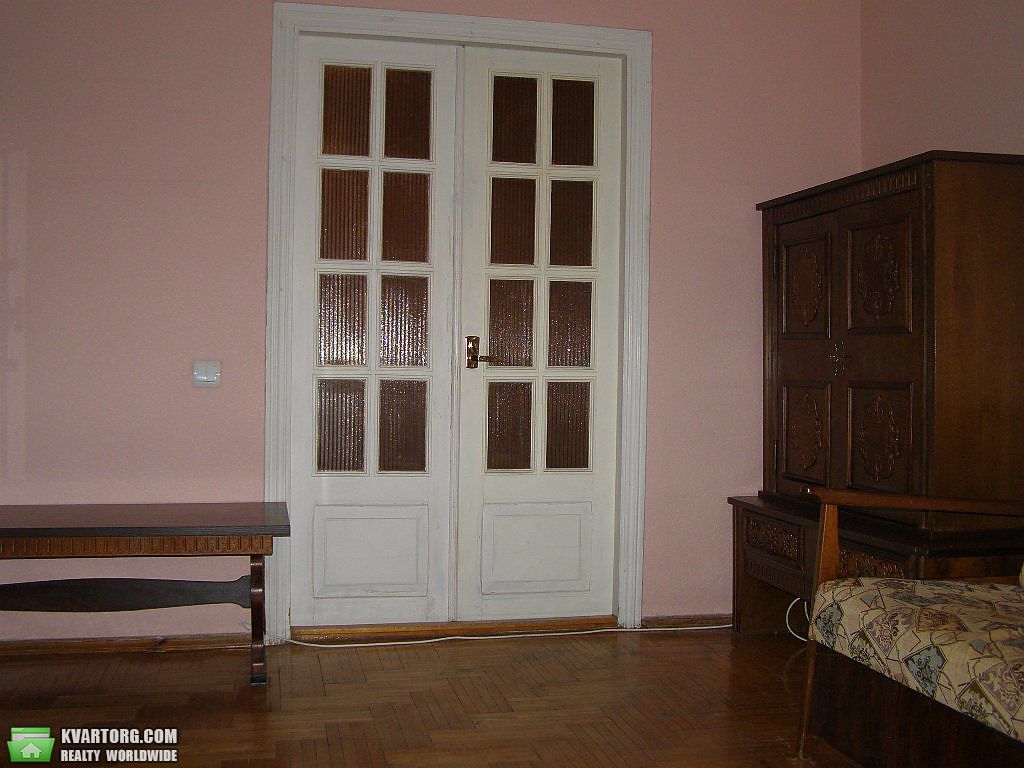 Sell 2-room apartment. Киев,  Захаровская — photo 2