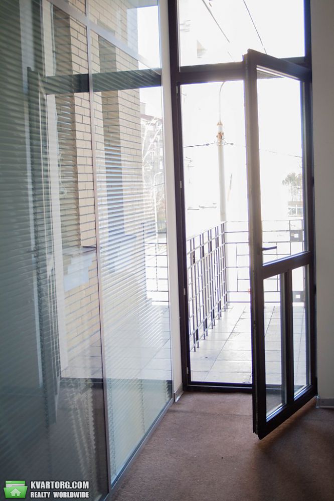 Rent out office. Киев, Жилянская — photo 7