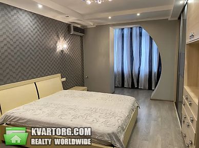 Rent out 3-room apartment. Львов, Плугова — photo 1