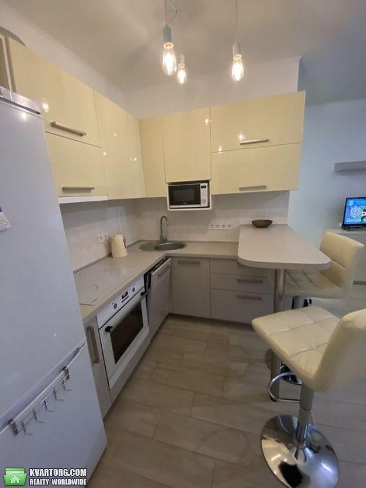Sell 1-room apartment. Киев, пер. Левитана — photo 4