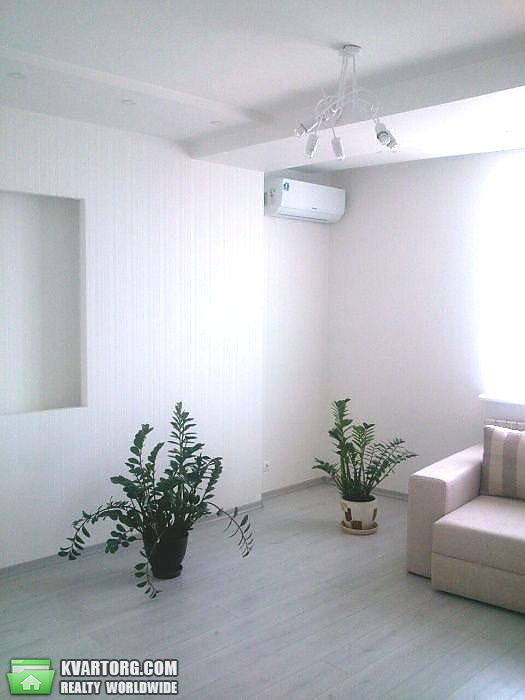 Sell 3-room apartment. Киев,  Руданского — photo 2