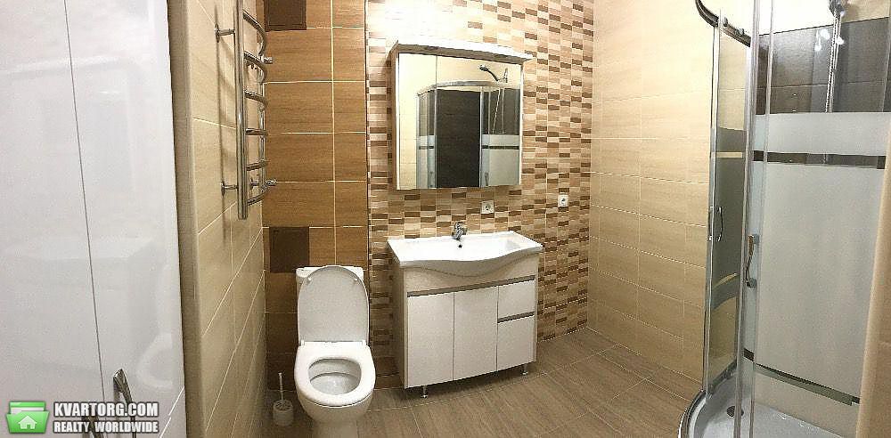 Rent out 2-room apartment. Киев,  Богдана Хмельницкого — photo 6