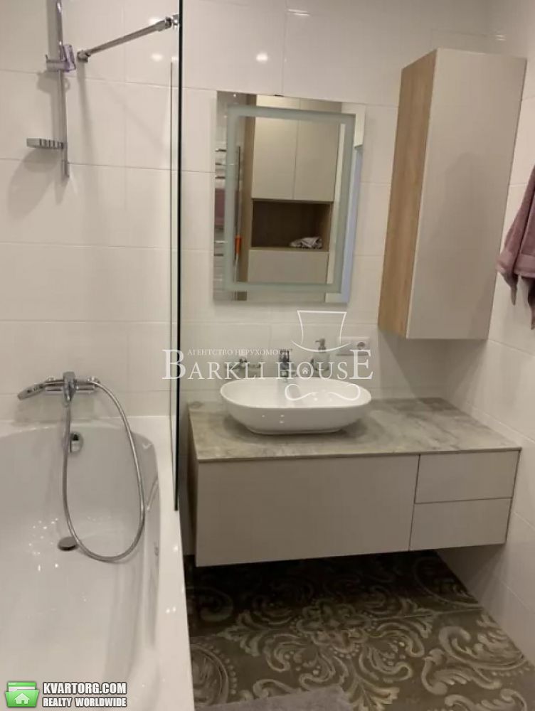 Rent out 3-room apartment. Киев,  Леси Украинки бул — photo 9