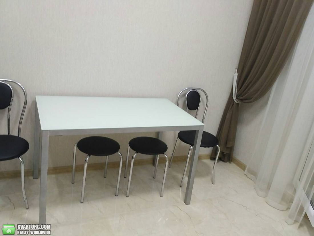 Rent out 2-room apartment. Одесса, Люстдорфская дорога — photo 3