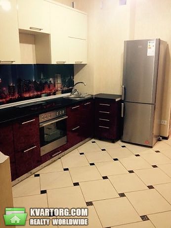 Rent out 1-room apartment. Киев,  Феодосийская — photo 1