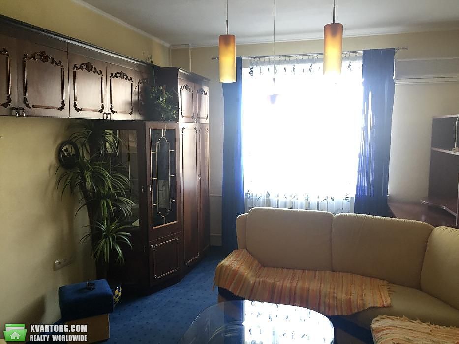 Rent out 2-room apartment. Киев,  Николаева — photo 8
