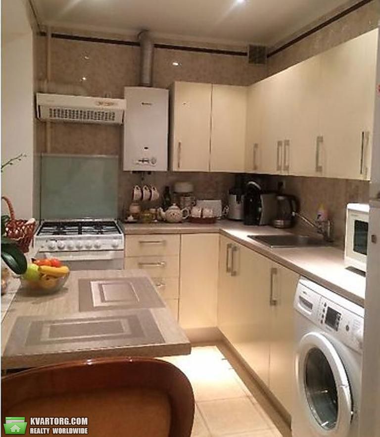 Rent out 3-room apartment. Киев, Пилипа Орлика — photo 3