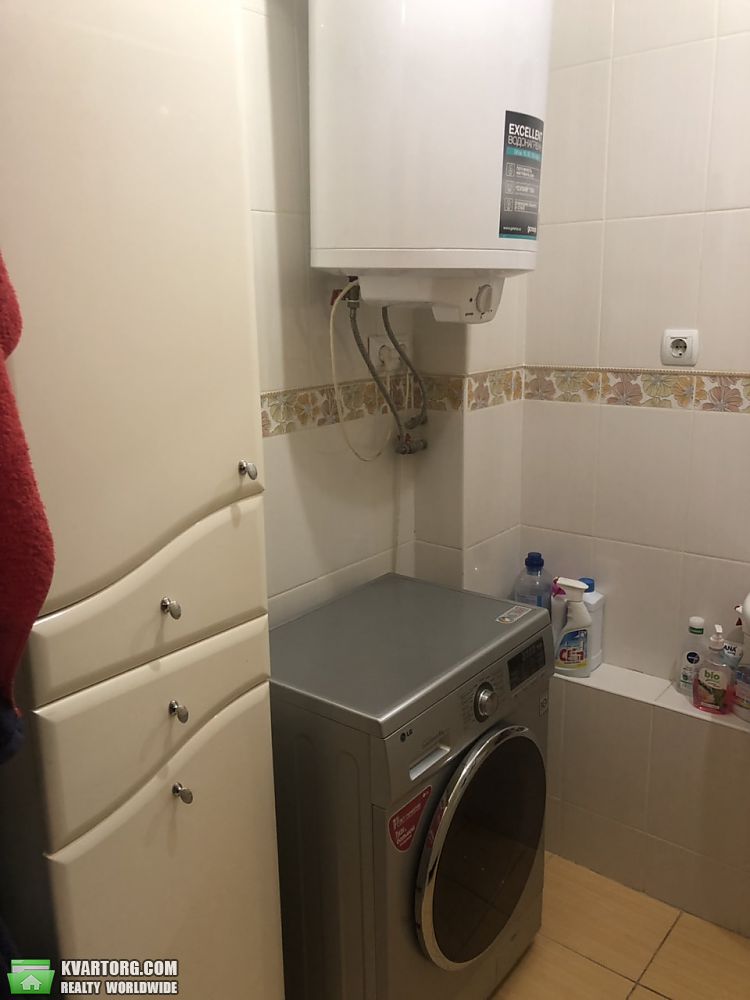 Sell 3-room apartment. Киев,  Пчелки — photo 4