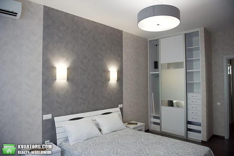 Rent out 2-room apartment. Киев,  Никольско-Ботаническая — photo 3