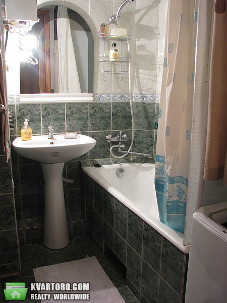 Rent out 2-room apartment. Днепропетровск, проспект Карла Маркса — photo 4
