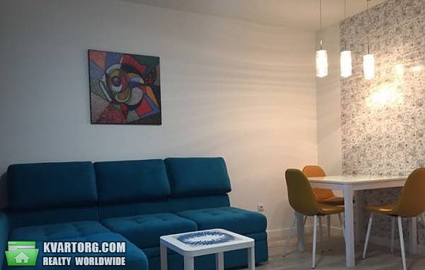 Rent out 1-room apartment. Киев,  Богомольца — photo 6