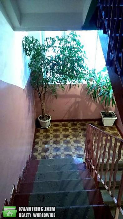 Sell 3-room apartment. Киев,  Комарова — photo 4