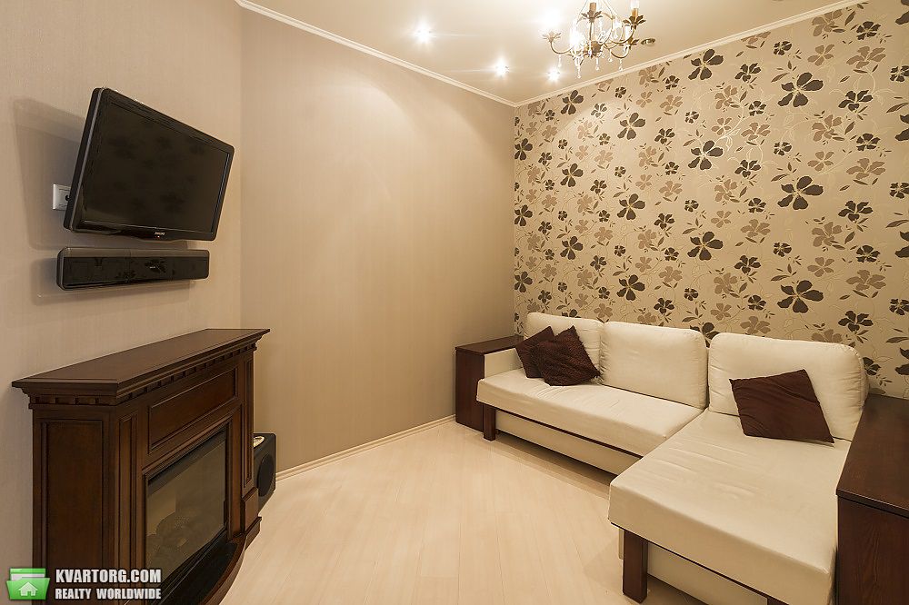 Rent out 1-room apartment. Киев, Златоустовская ул. — photo 4