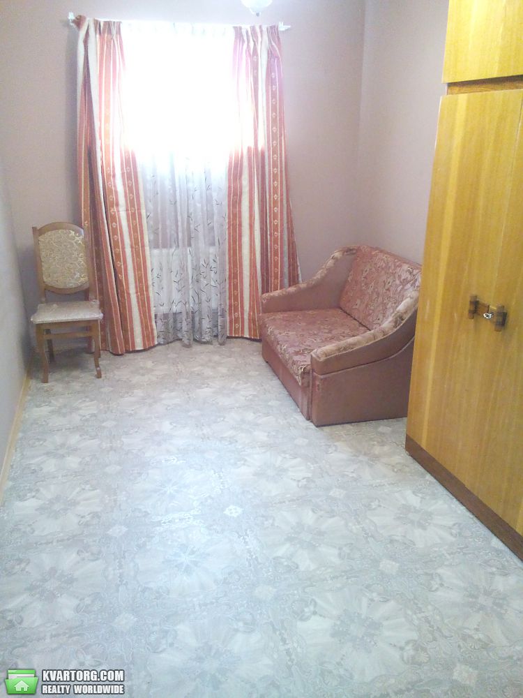 Rent out 3-room apartment. Киев,  Добрый путь — photo 2
