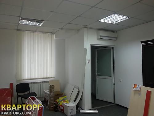 Rent out office. Киев,  Межигорская — photo 1