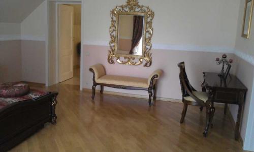 Rent out house. Киев, Черногорская — photo 6