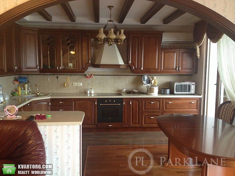 Sell 3-room apartment. Киев,  Ломоносова — photo 1