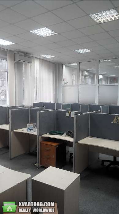Rent out office. Киев, Деловая — photo 1
