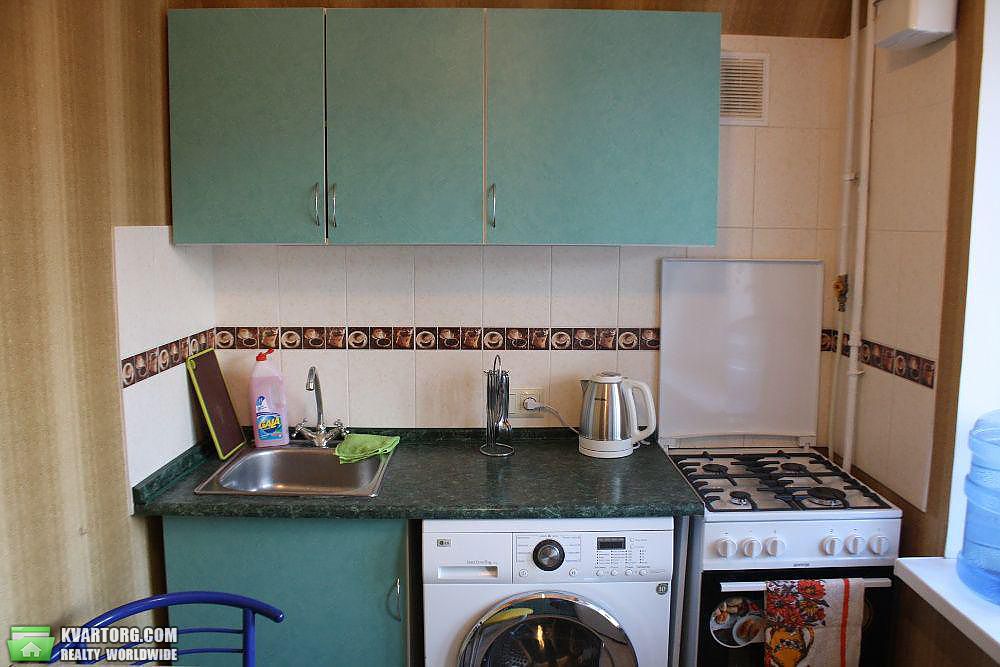 Rent out 1-room apartment. Киев,  Бучмы — photo 8