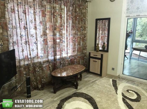 Rent out 1-room apartment. Киев, Гоголевская — photo 4