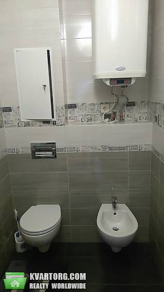 Rent out 2-room apartment. Киев,  Вильямса — photo 7