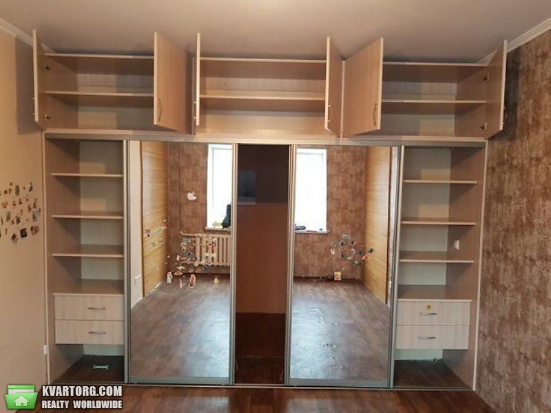 Sell 3-room apartment. Киев,  Симиренко — photo 7