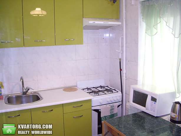 Rent out 2-room apartment. Киев,  Златоустовская — photo 2